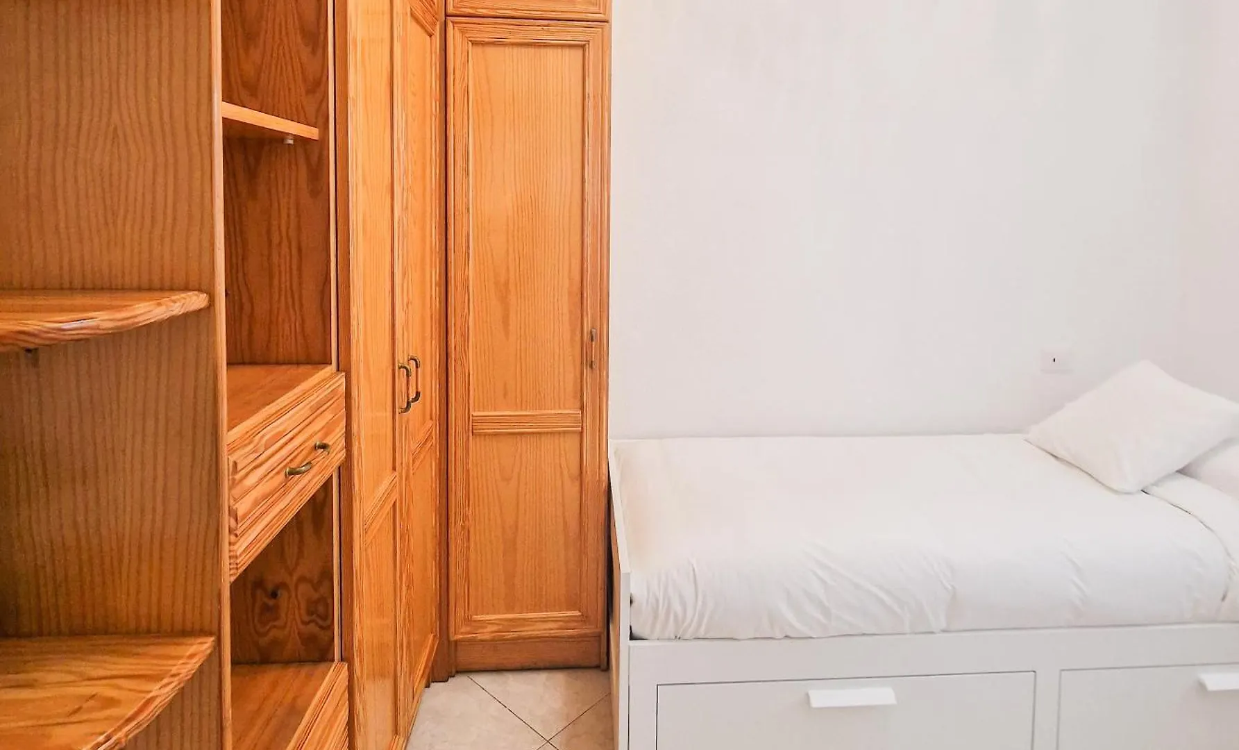 De Villa Suites سانتا كروز دي تينيريف 0*,  إسبانيا
